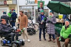 stand_250215_003