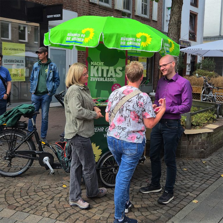 GRÜNE vor Ort!